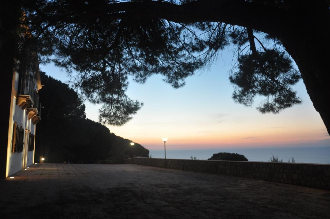 Villa Del Vescovo Cefalù Eksteriør billede