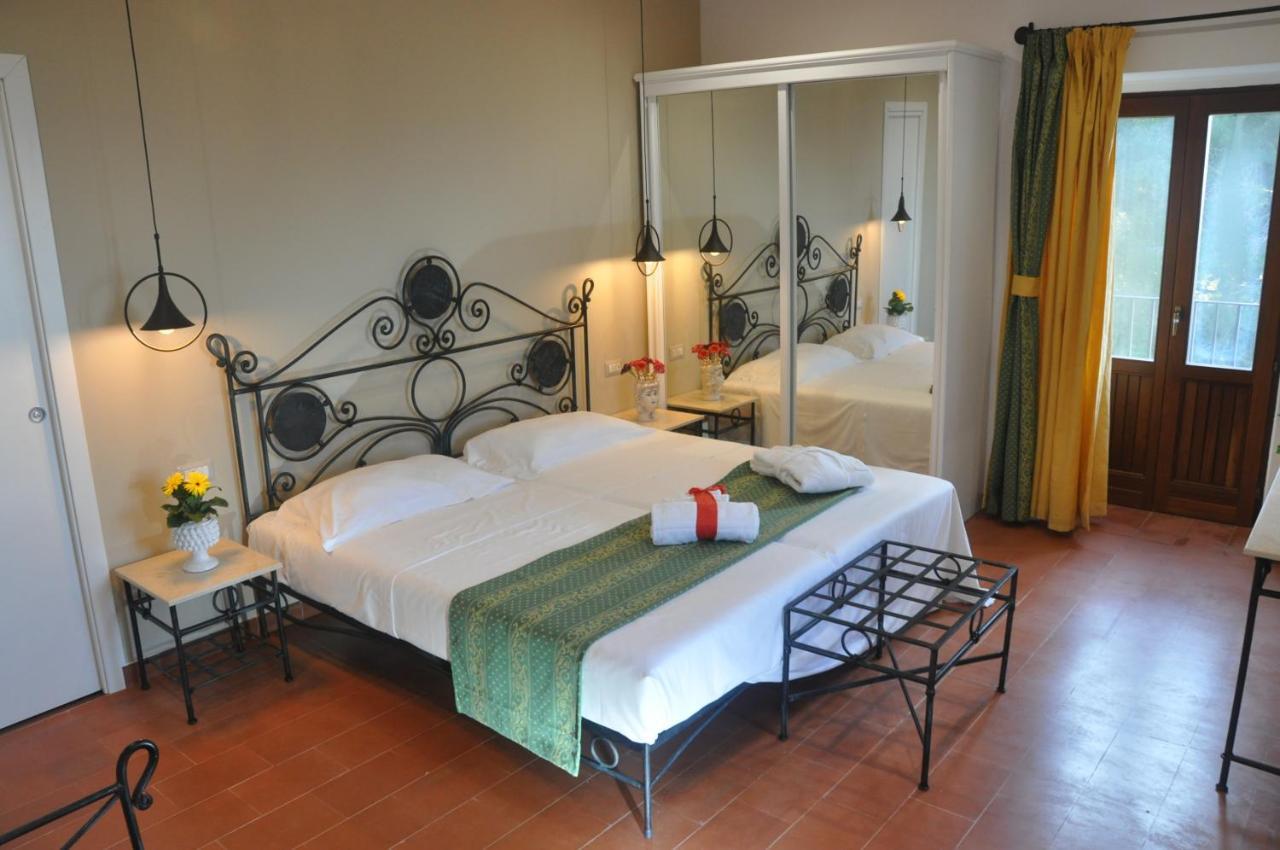 Villa Del Vescovo Cefalù Eksteriør billede