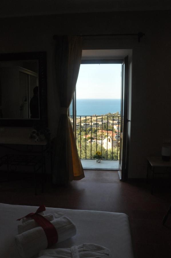 Villa Del Vescovo Cefalù Eksteriør billede