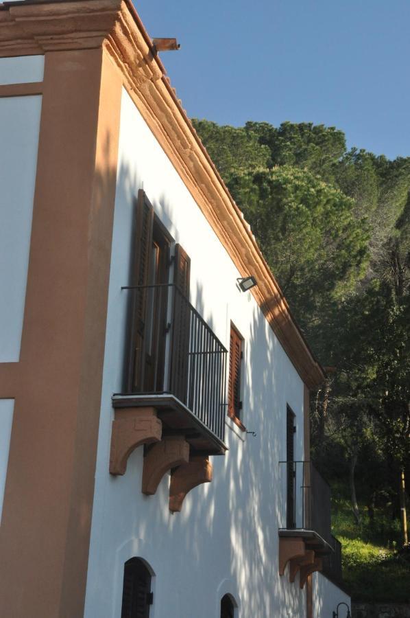 Villa Del Vescovo Cefalù Eksteriør billede